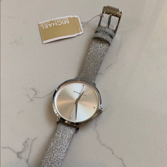 NWT: Michael Kors Silver Sparkle Watch - Picture 3 of 5